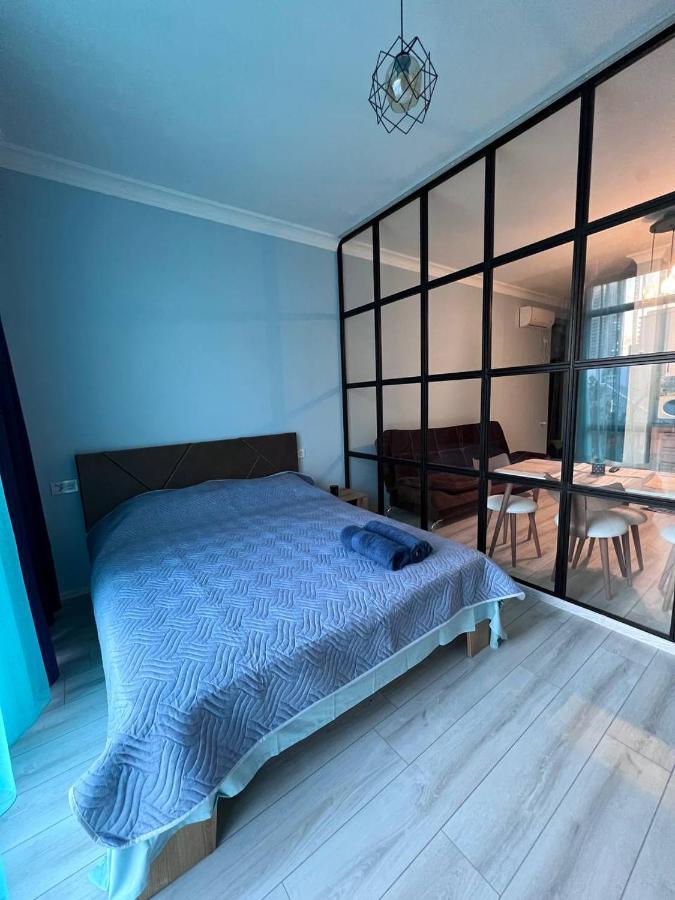 באטומי Apartment Merabi מראה חיצוני תמונה
