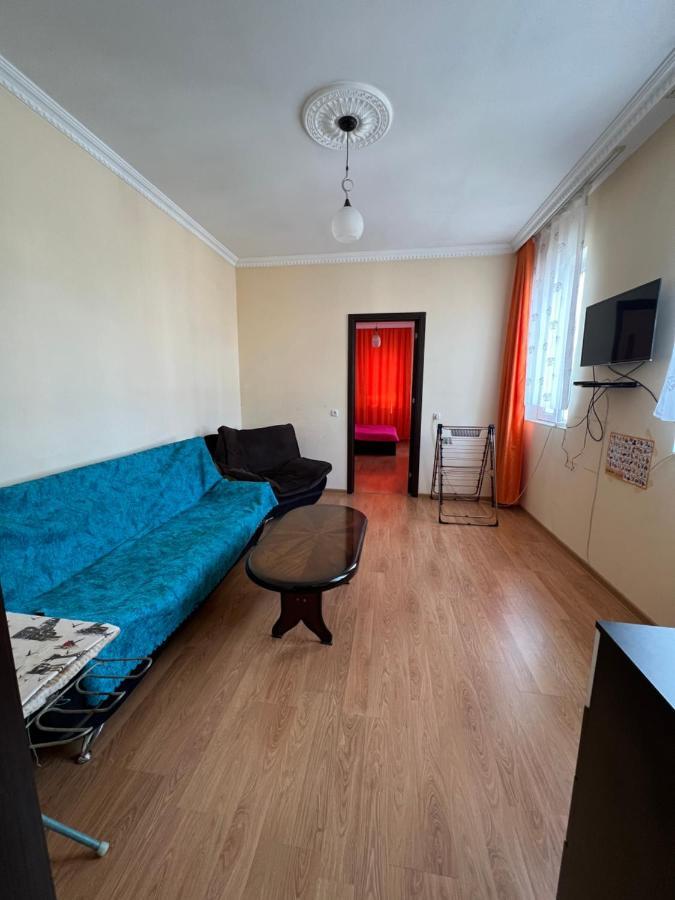 באטומי Apartment Merabi מראה חיצוני תמונה