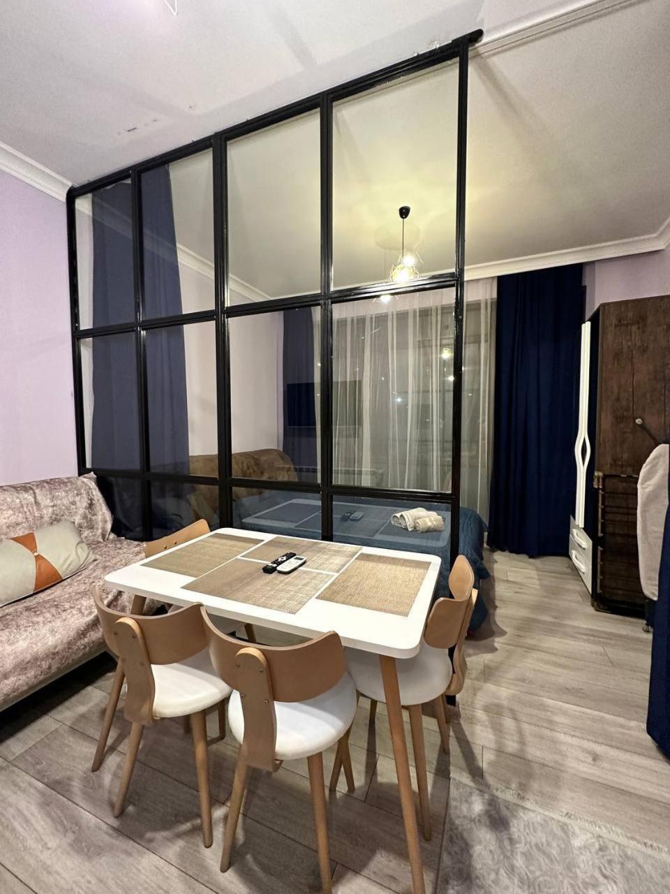 באטומי Apartment Merabi מראה חיצוני תמונה