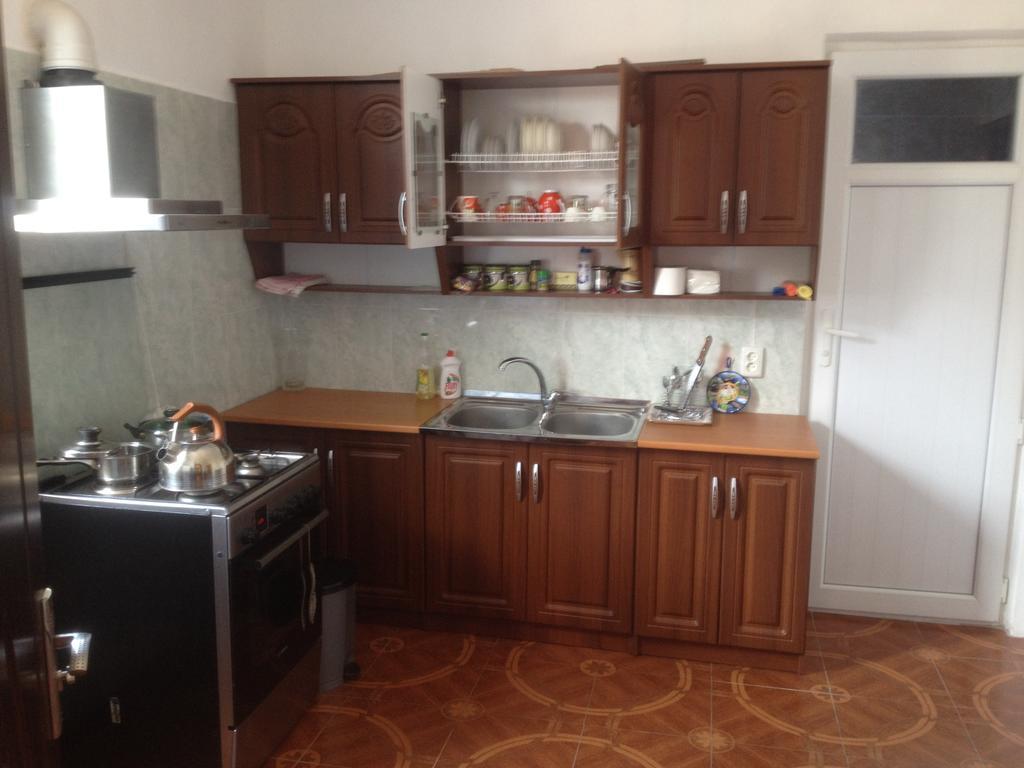 באטומי Apartment Merabi מראה חיצוני תמונה